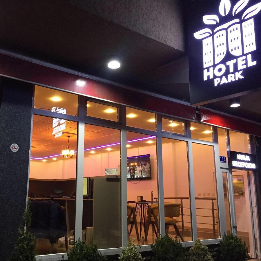 Hotel Park Pristina Exterior photo